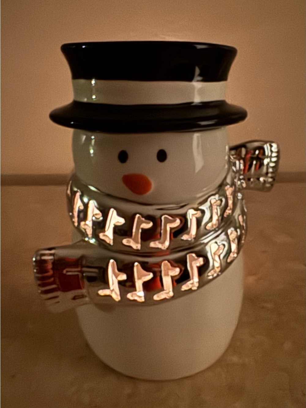 Bath & Body Works Snowman Luminary Candle Holder With Musical Notes Scarf.